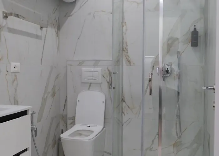 New Bazaar Kristi 05 *