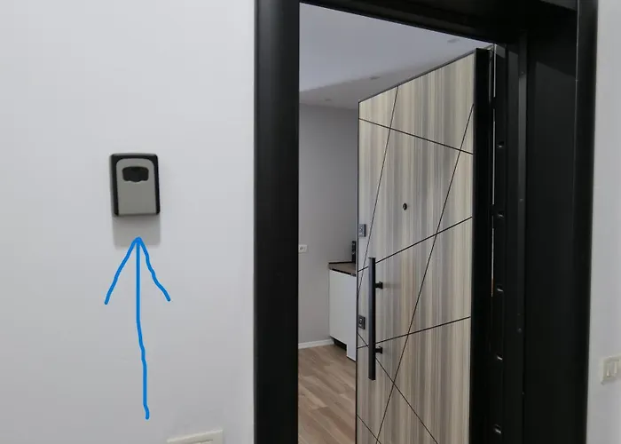 New Bazaar Kristi 05 Tirana